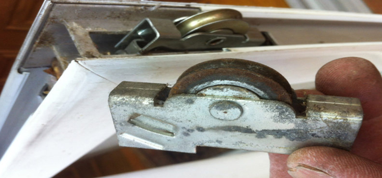 screen door roller repair in Castro Valley
